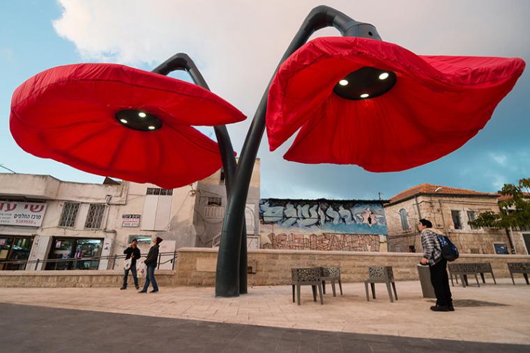 以色列交互式花朵艺术装置