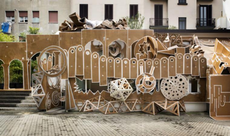 阿根廷硬纸板公共艺术装置