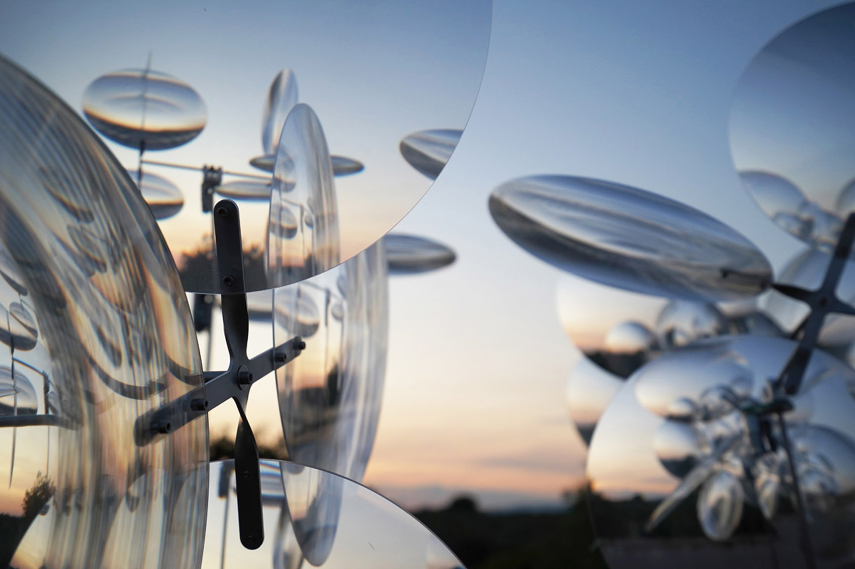 意大利漂浮动力云装置艺术