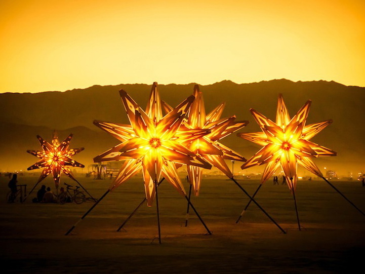 灯光互动装置艺术：沙漠星光