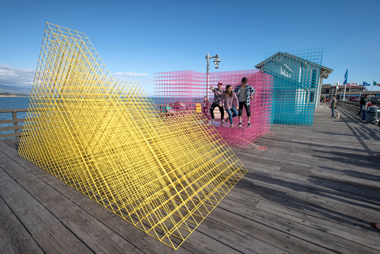 美国海边朦胧的公共空间装置艺术