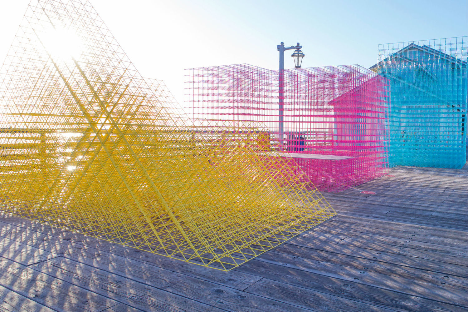美国海边朦胧的公共空间装置艺术